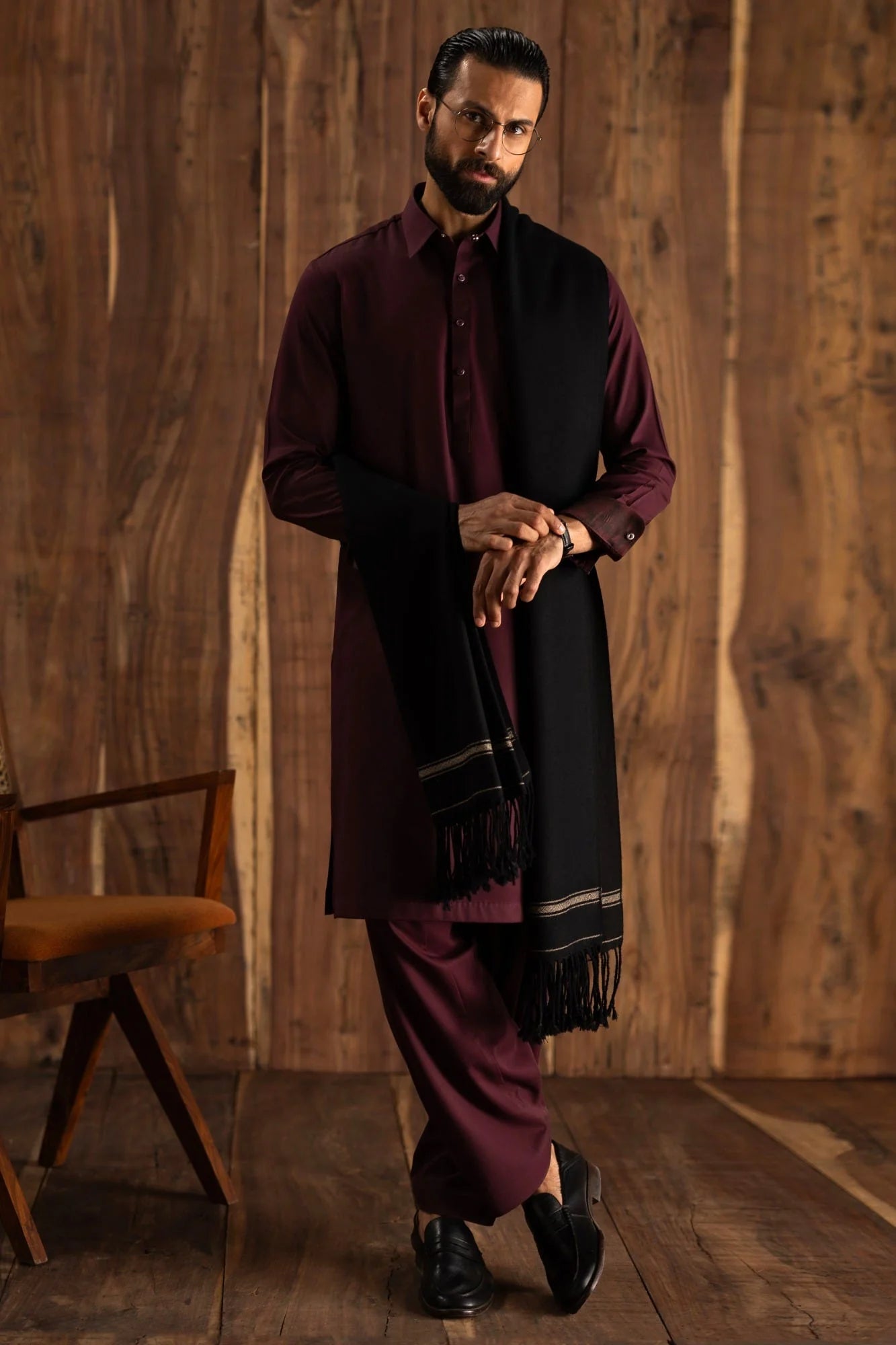 Maroon Exclusive kameez shalwar