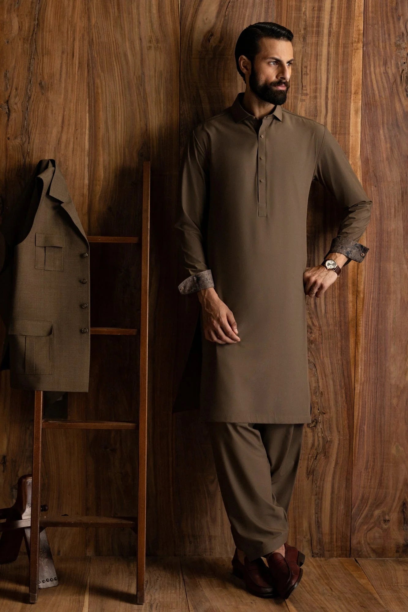 Brown Exclusive kameez shalwar