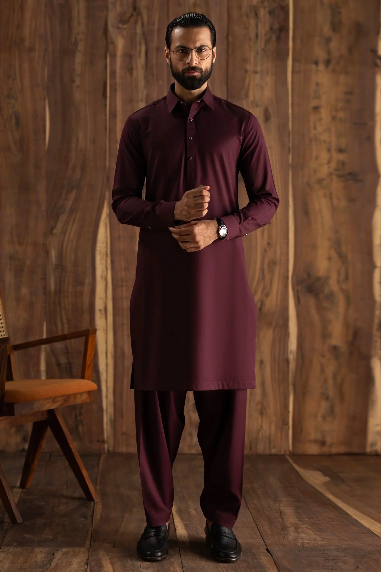 Maroon Exclusive kameez shalwar